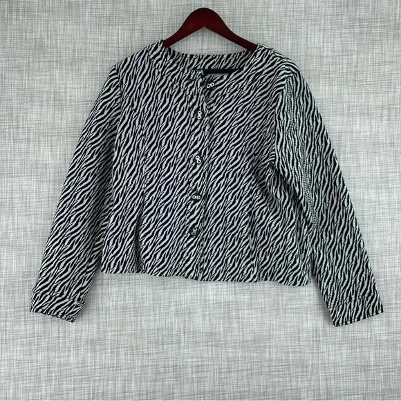 Charter Club Womens Size L button up jacket zebra print 1922 - Picture 1 of 9